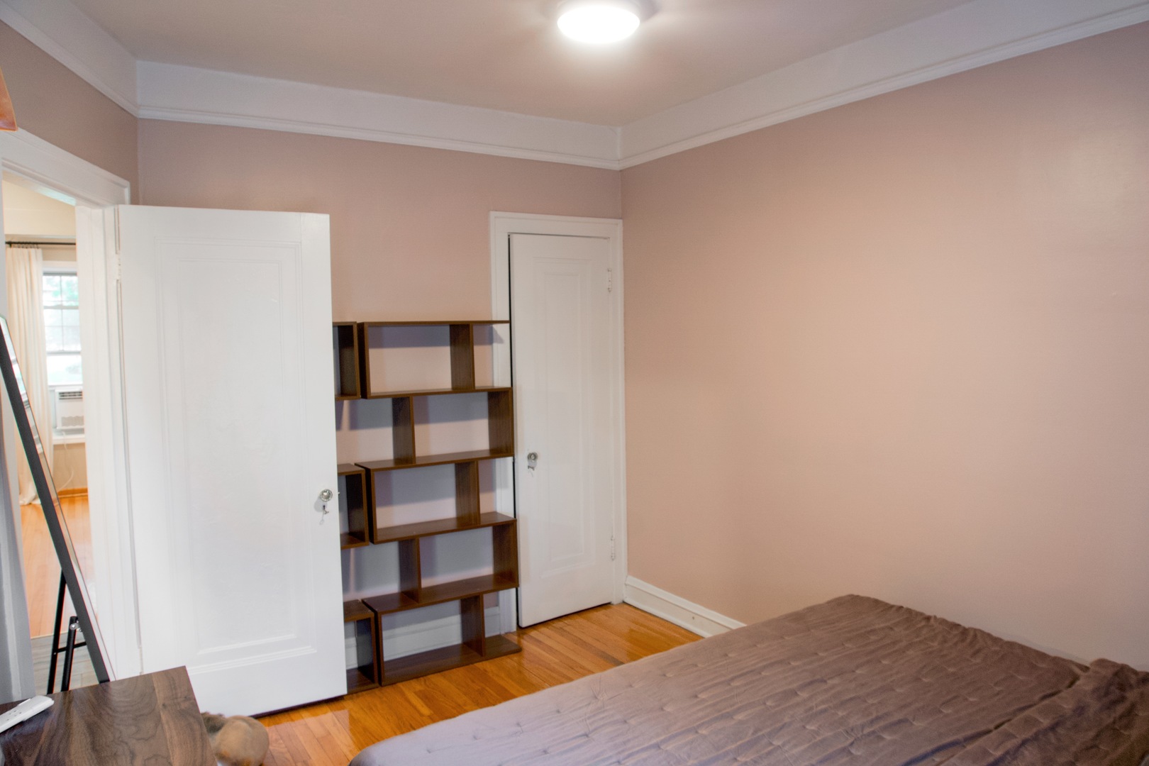6932 West Medill Avenue Chicago IL 60707