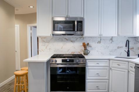 6932 West Medill Avenue Chicago IL 60707