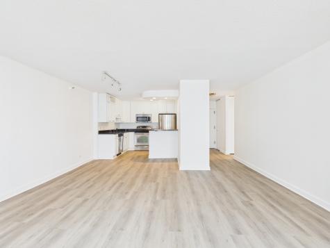 10 East Ontario Street Chicago IL 60611