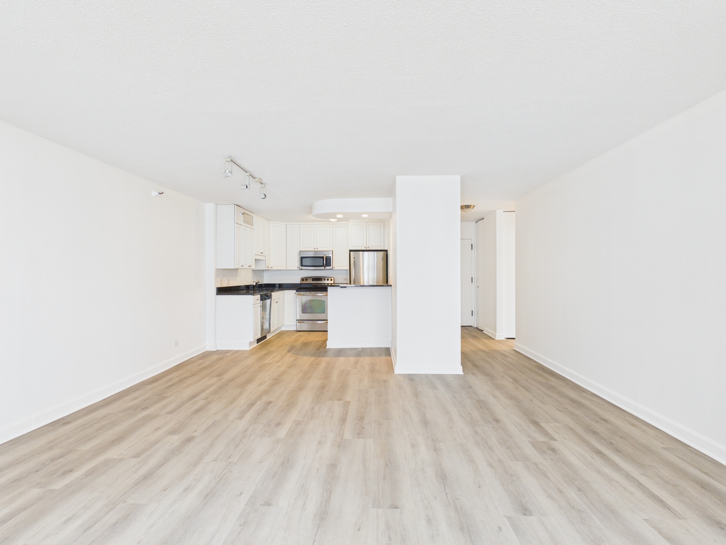 10 East Ontario Street Chicago IL 60611
