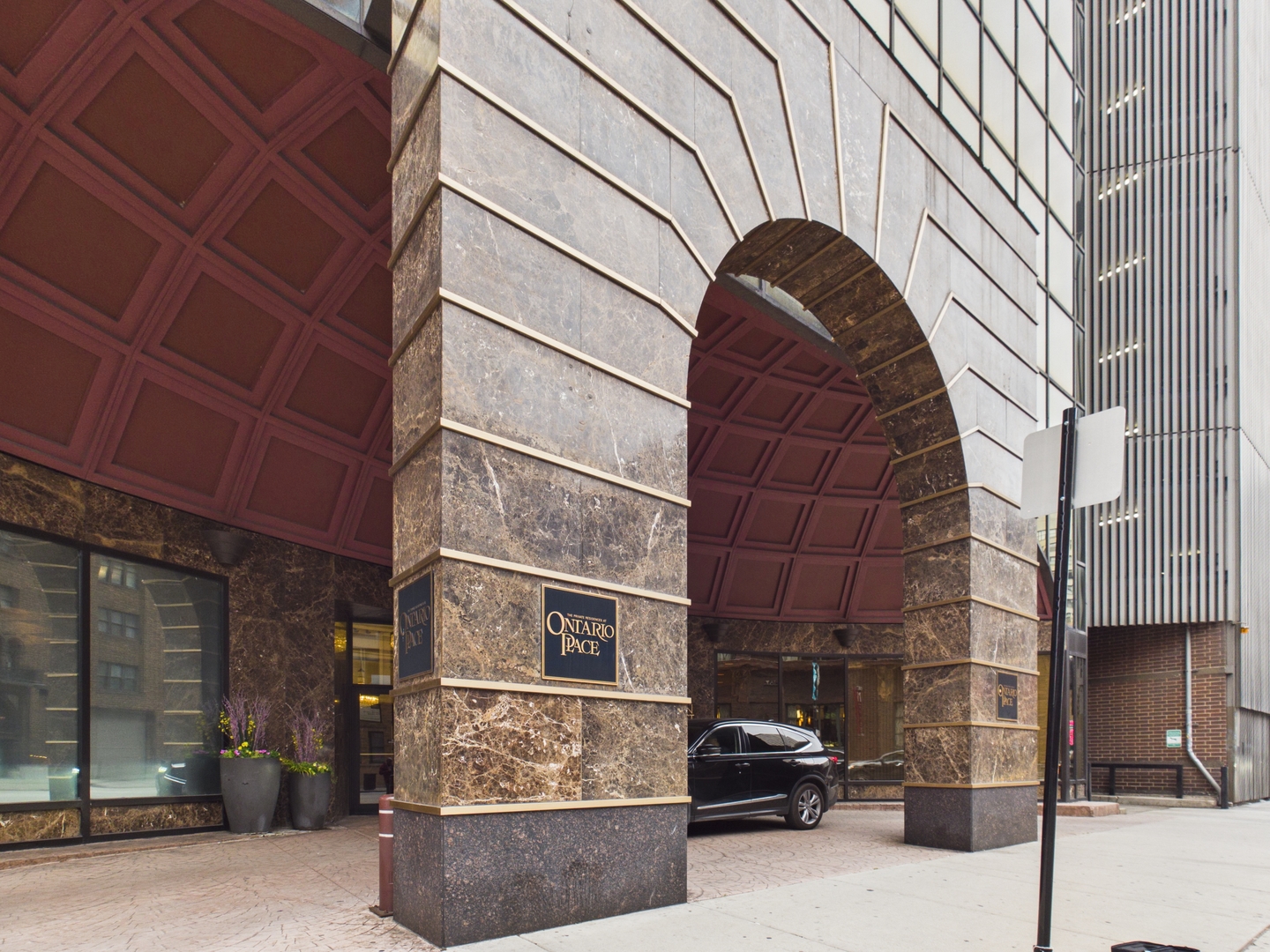 10 East Ontario Street Chicago IL 60611