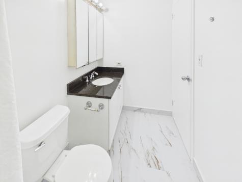 10 East Ontario Street Chicago IL 60611