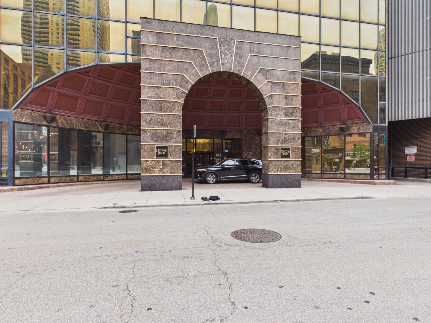 10 East Ontario Street Chicago IL 60611