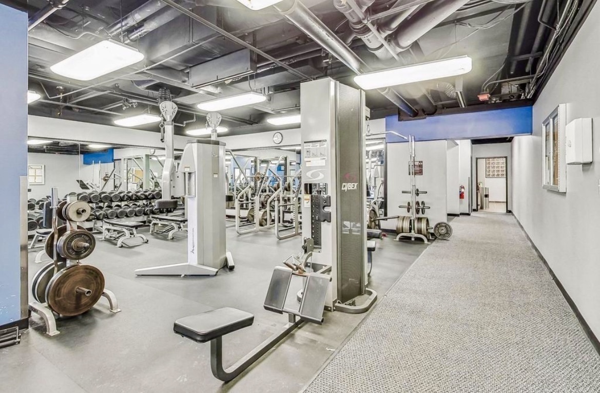 10 East Ontario Street Chicago IL 60611