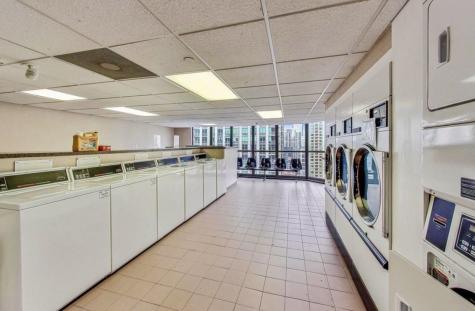 10 East Ontario Street Chicago IL 60611