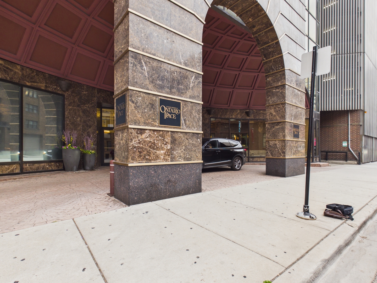 10 East Ontario Street Chicago IL 60611