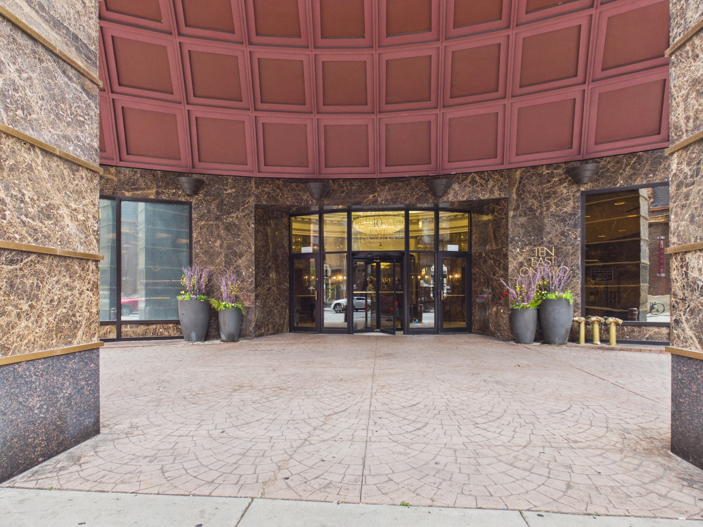 10 East Ontario Street Chicago IL 60611