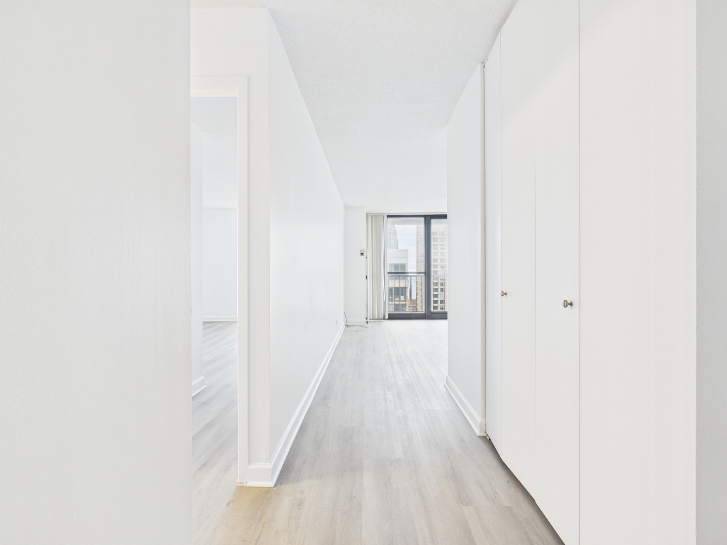 10 East Ontario Street Chicago IL 60611