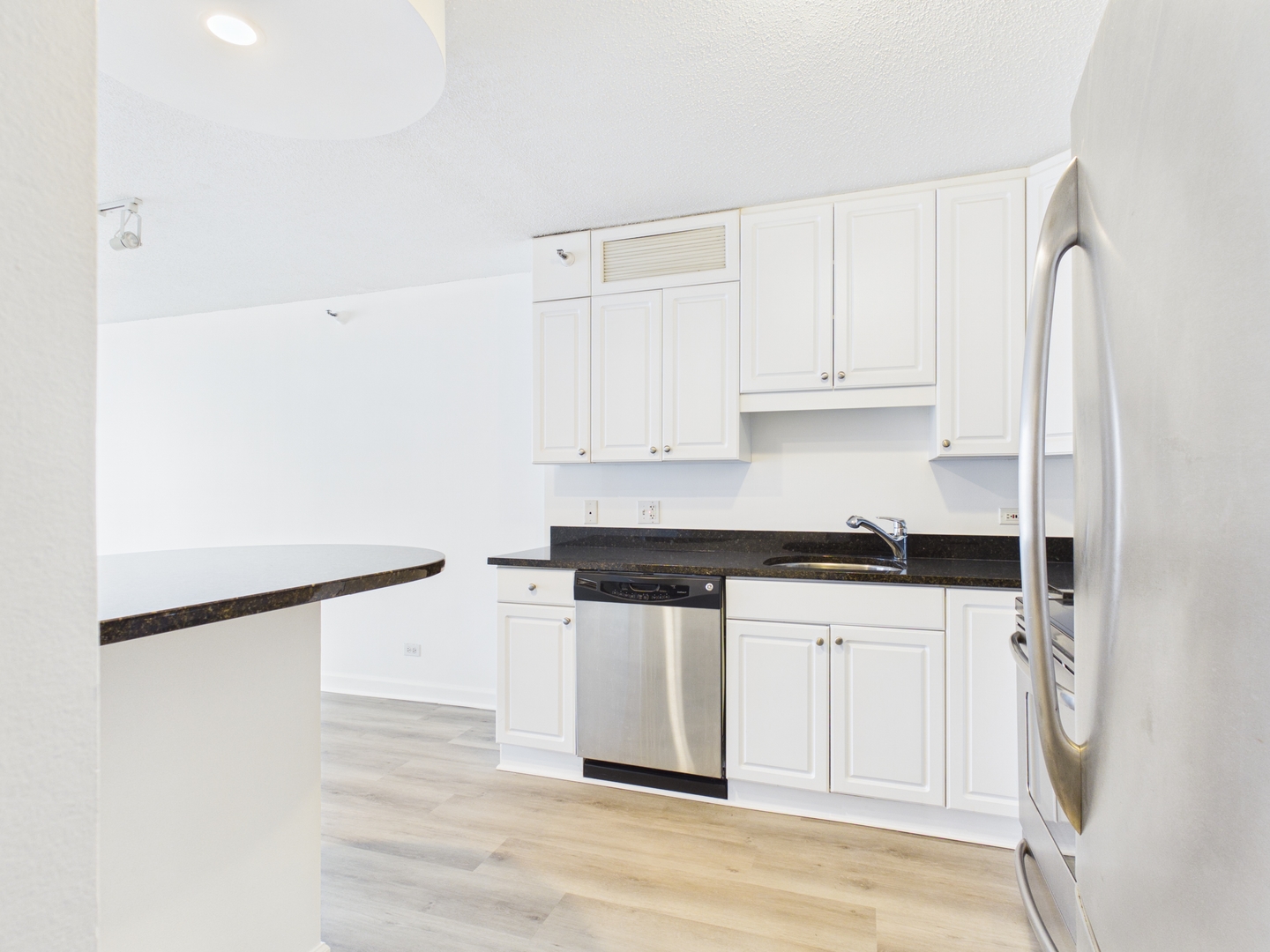 10 East Ontario Street Chicago IL 60611