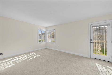 1707 Pine Street Mchenry IL 60051