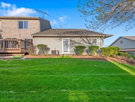 1707 Pine Street Mchenry IL 60051