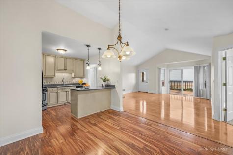 1707 Pine Street Mchenry IL 60051