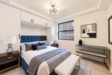 3735 South Lake Park Avenue Chicago IL 60653