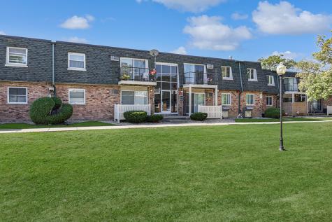 9954 South 84th Terrace Palos Hills IL 60465