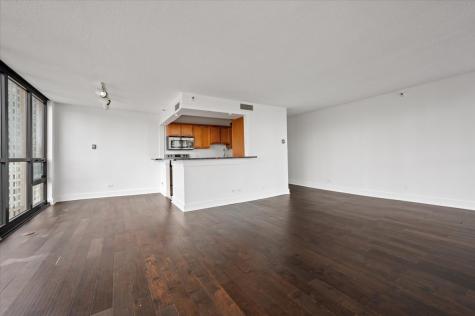 10 East Ontario Street Chicago IL 60611