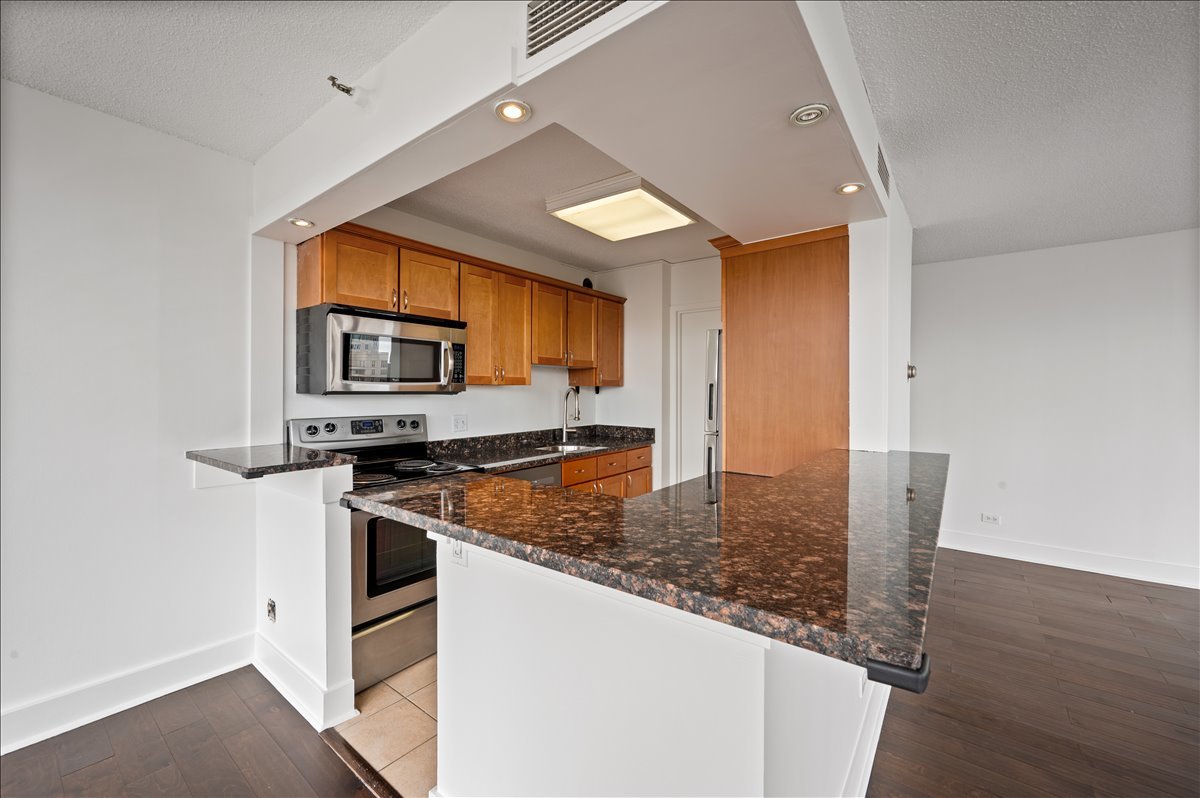 10 East Ontario Street Chicago IL 60611