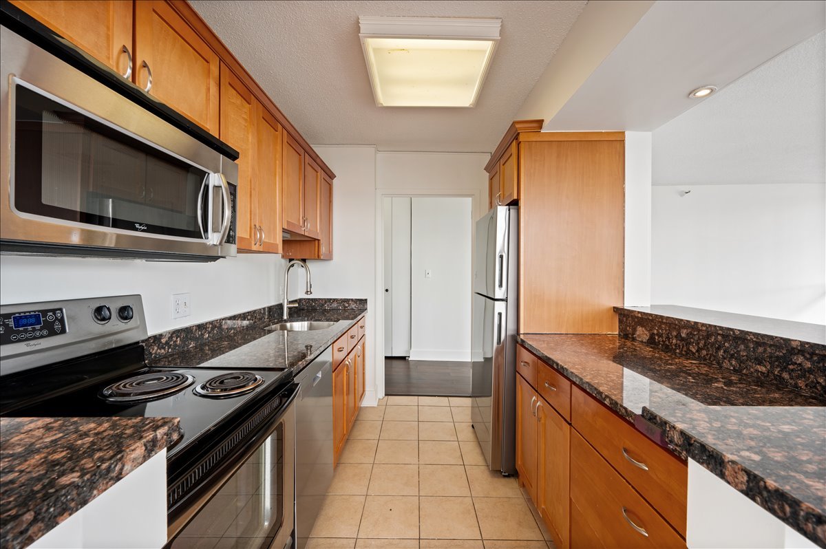 10 East Ontario Street Chicago IL 60611