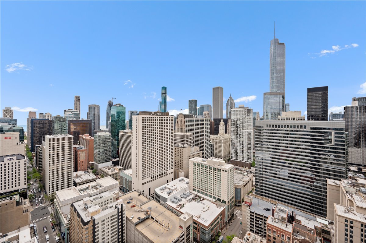 10 East Ontario Street Chicago IL 60611