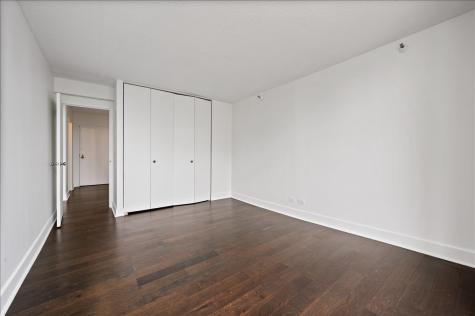 10 East Ontario Street Chicago IL 60611