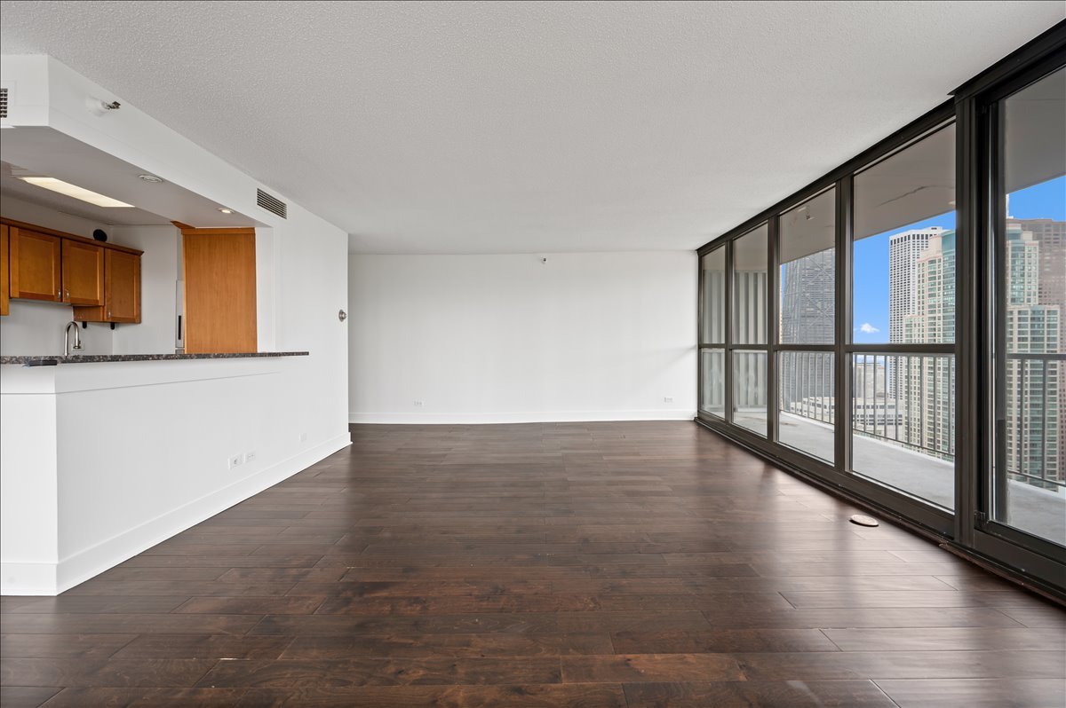 10 East Ontario Street Chicago IL 60611