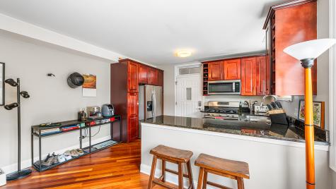 3215 North Francisco Avenue Chicago IL 60618