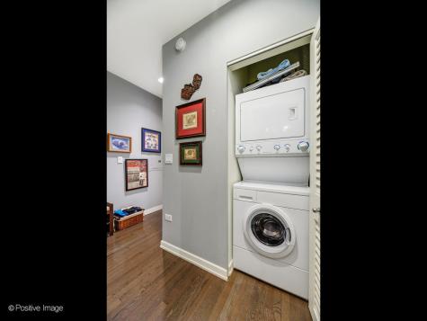6 North Michigan Avenue Chicago IL 60602