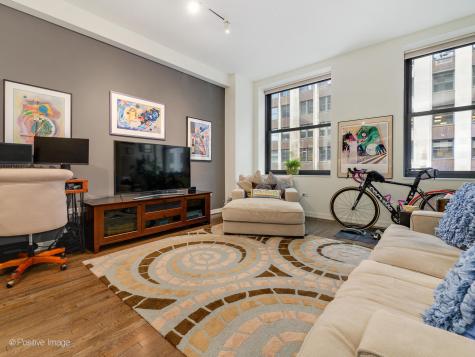 6 North Michigan Avenue Chicago IL 60602