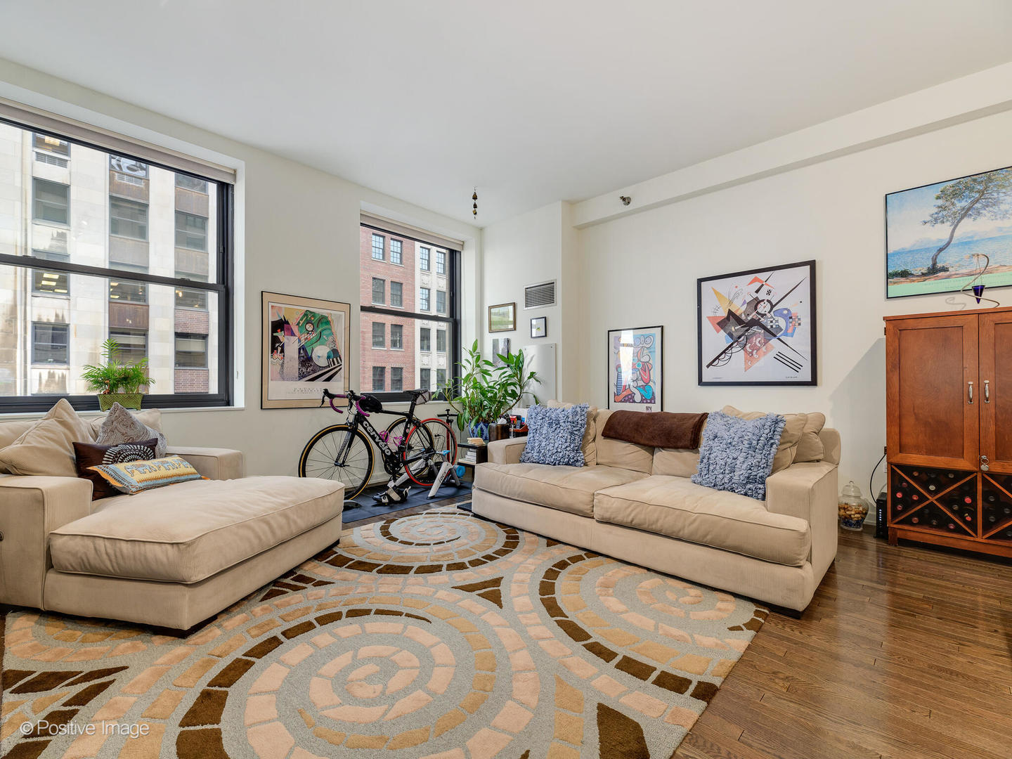 6 North Michigan Avenue Chicago IL 60602