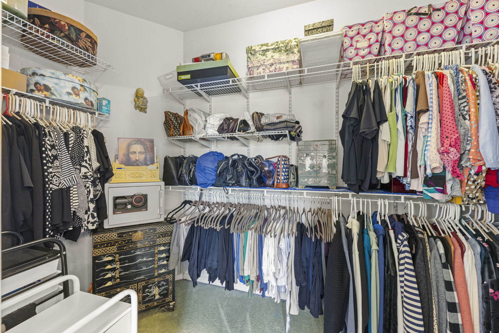 1610 Astor Avenue Oakbrook Terrace IL 60181