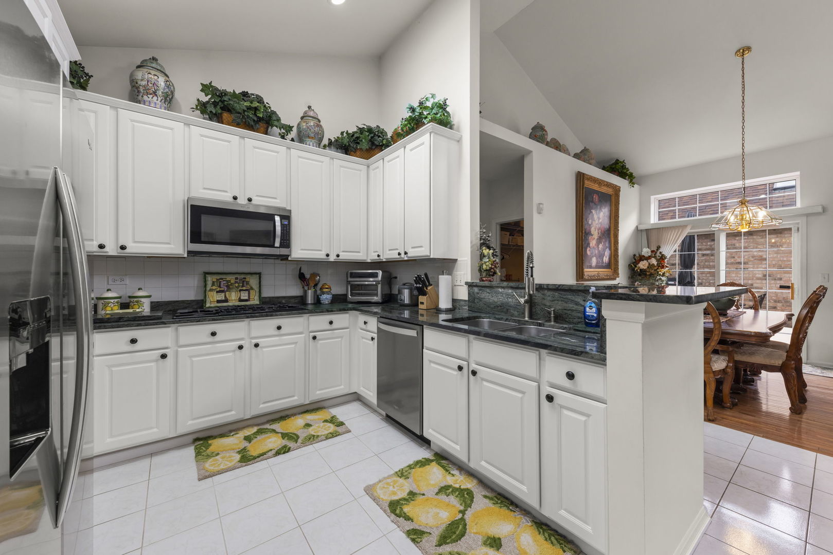 1610 Astor Avenue Oakbrook Terrace IL 60181