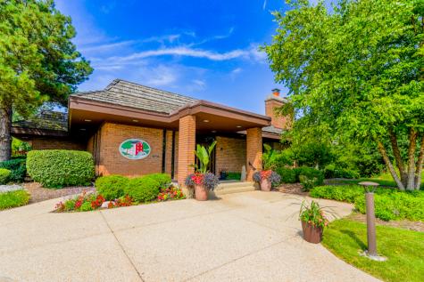 1210 Hawthorne Lane Hinsdale IL 60521