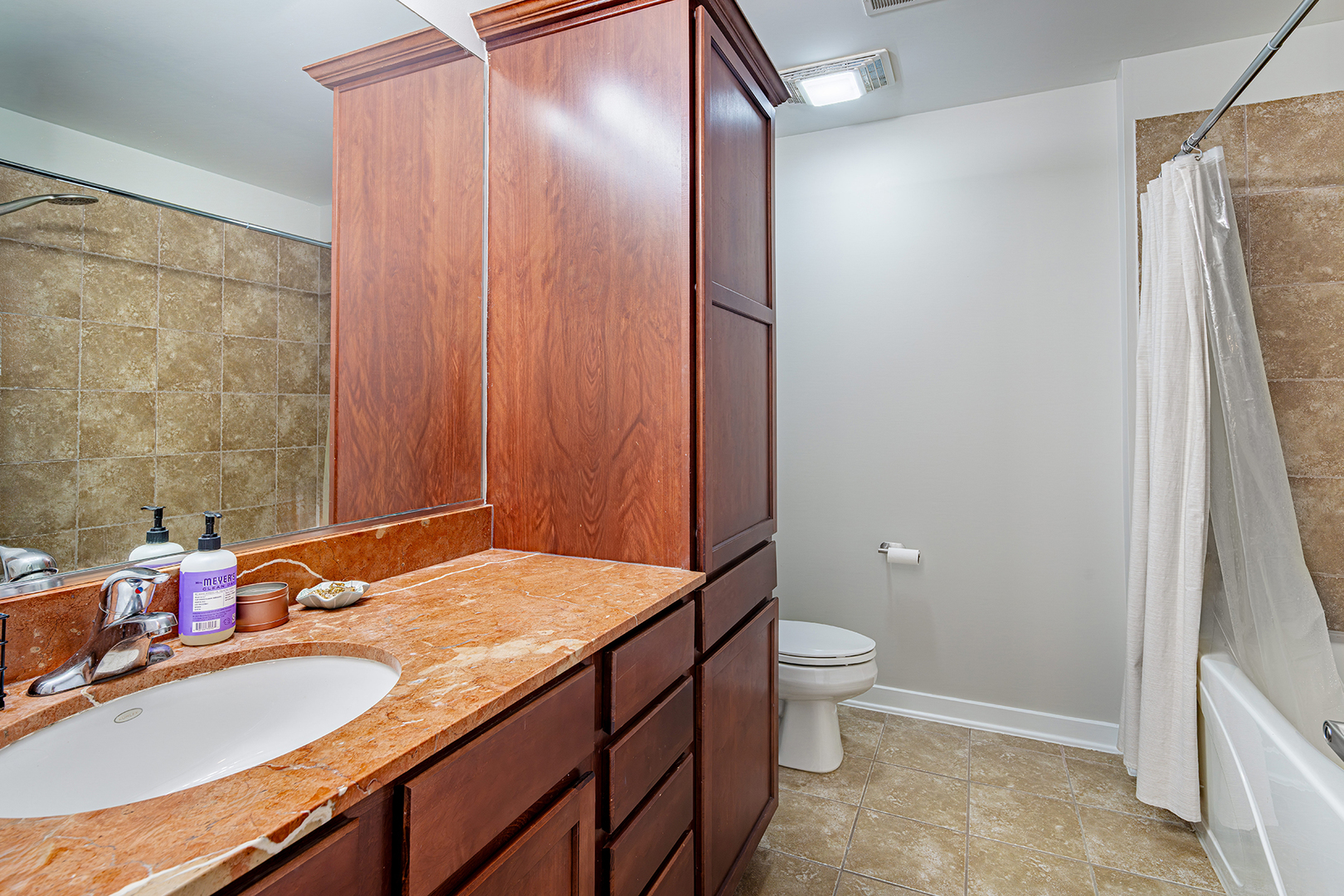 1228 West Monroe Street Chicago IL 60607