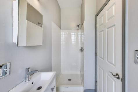 737 East 50th Street Chicago IL 60615