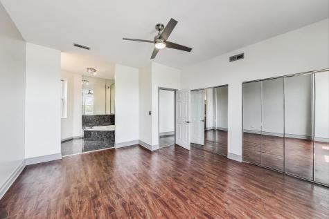 737 East 50th Street Chicago IL 60615