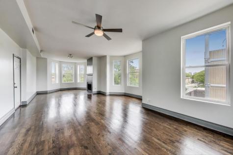 737 East 50th Street Chicago IL 60615