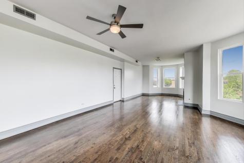 737 East 50th Street Chicago IL 60615