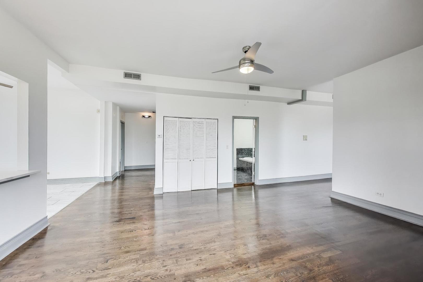 737 East 50th Street Chicago IL 60615
