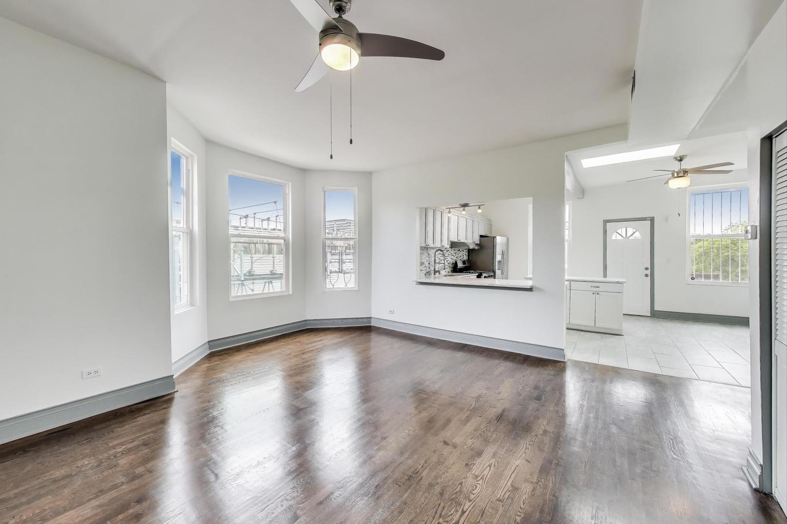 737 East 50th Street Chicago IL 60615