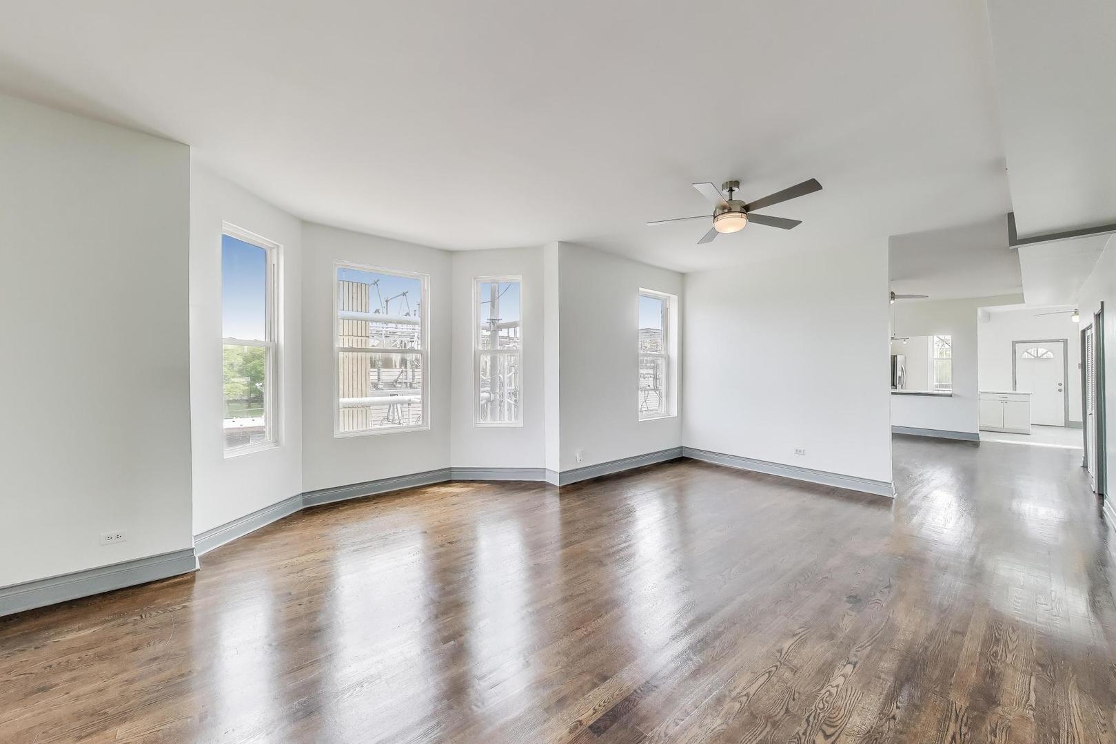 737 East 50th Street Chicago IL 60615