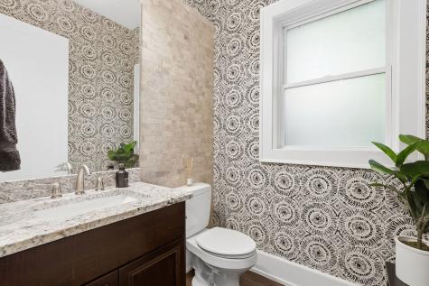 2717 North Racine Avenue Chicago IL 60614