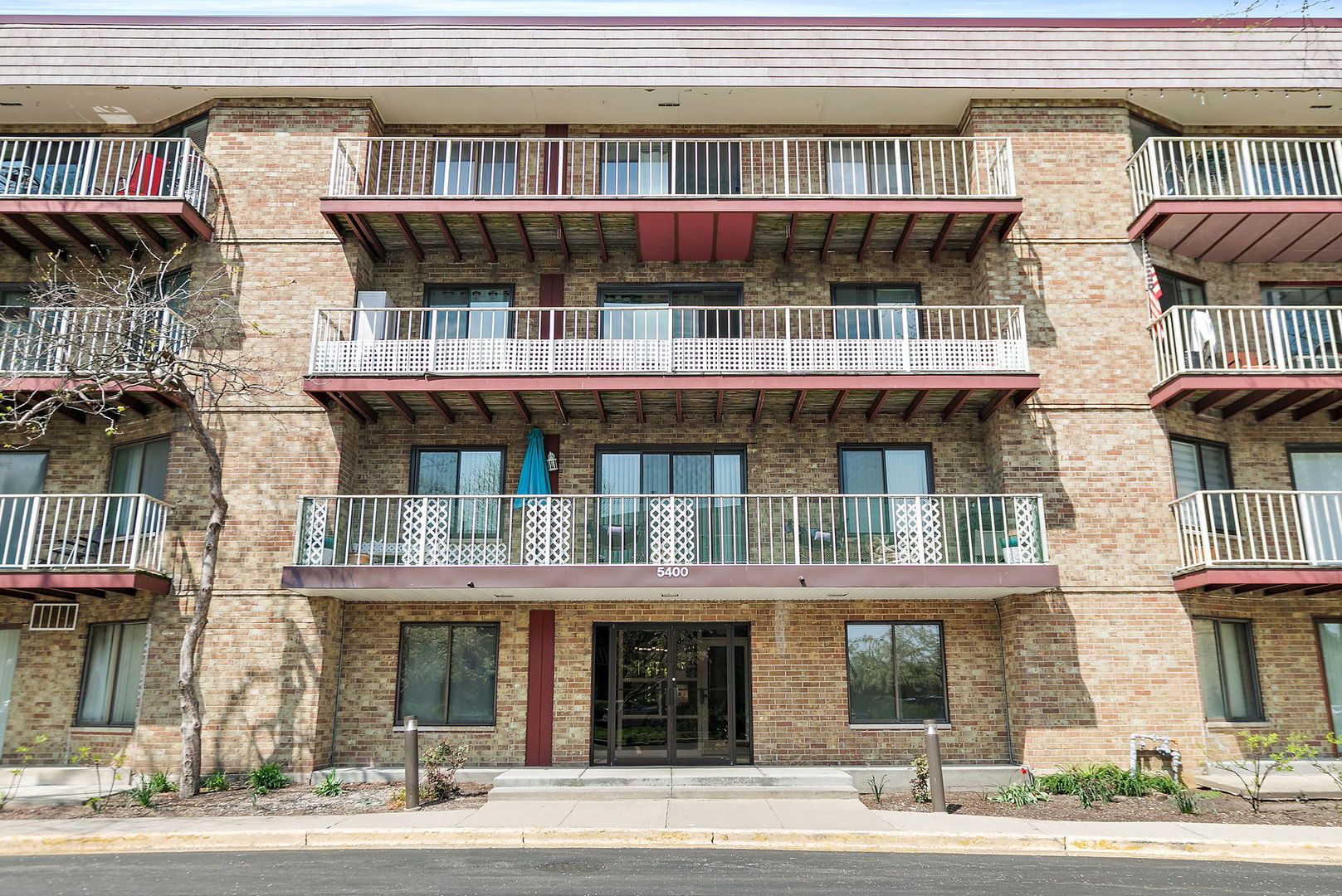 5400 Astor Lane Rolling Meadows IL 60008