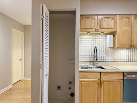 828 East Old Willow Road Prospect Heights IL 60070
