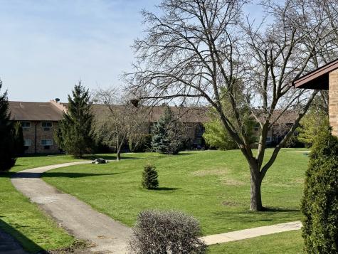 828 East Old Willow Road Prospect Heights IL 60070
