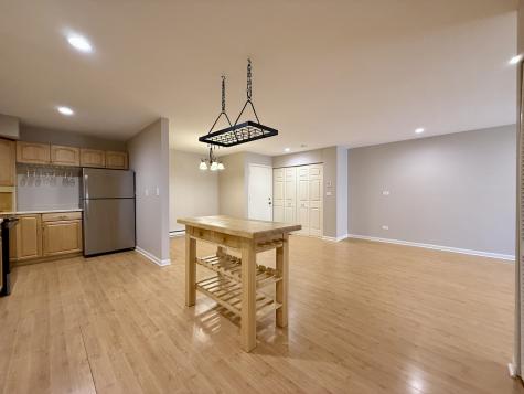 828 East Old Willow Road Prospect Heights IL 60070