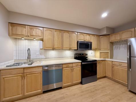 828 East Old Willow Road Prospect Heights IL 60070
