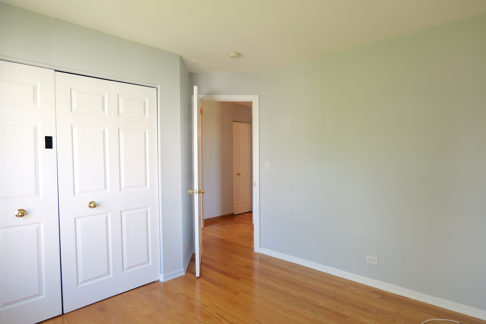 122 Kennebunk Court Glendale Heights IL 60139