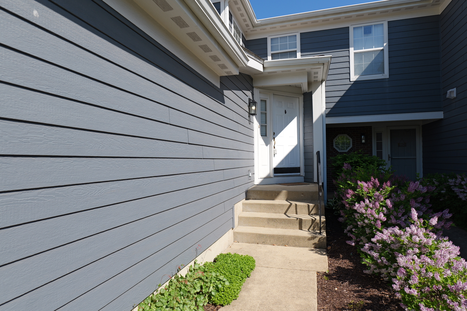 122 Kennebunk Court Glendale Heights IL 60139