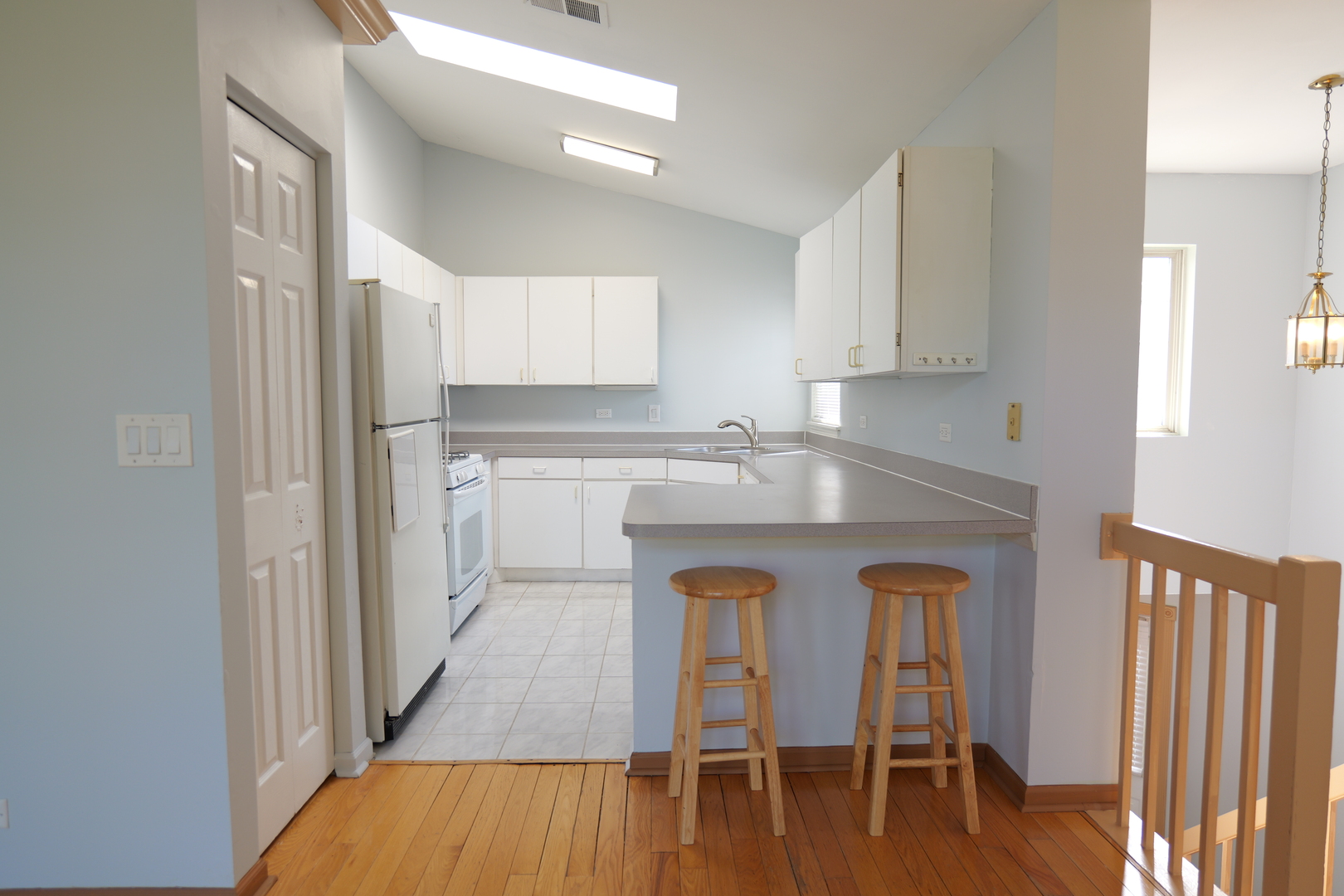 122 Kennebunk Court Glendale Heights IL 60139
