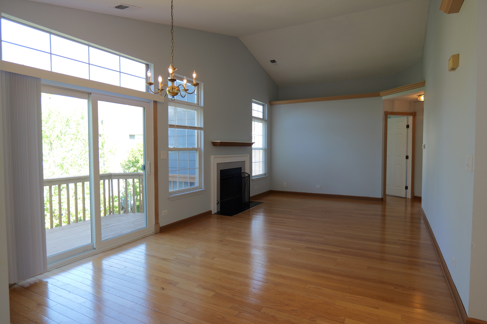 122 Kennebunk Court Glendale Heights IL 60139