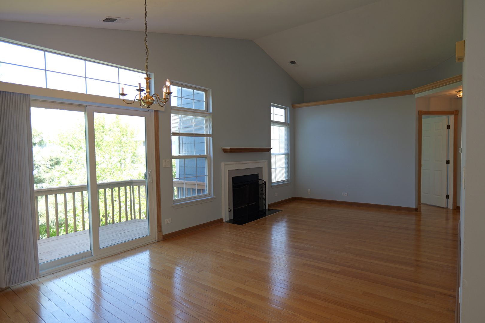 122 Kennebunk Court Glendale Heights IL 60139